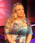 Image of Lisa Michelle as Peggy